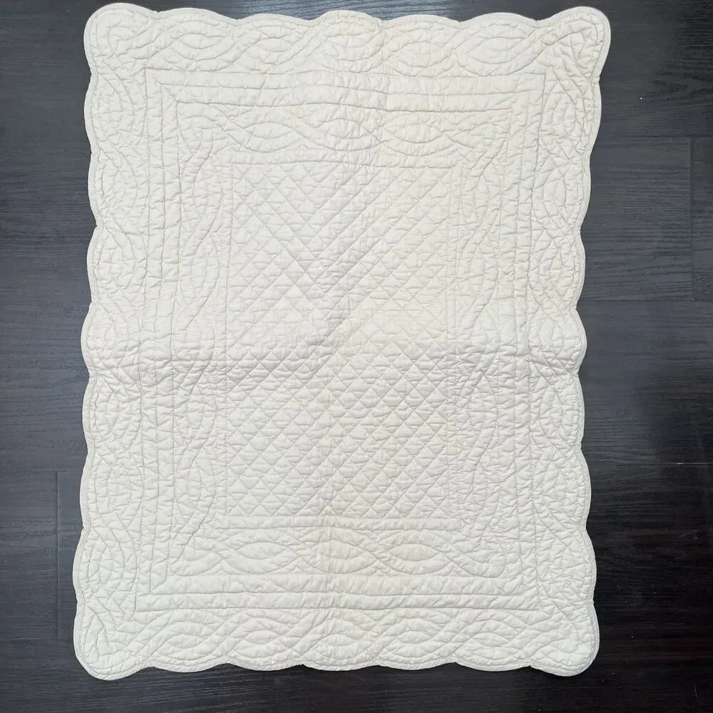 2-PC Pottery Barn Cotton Diamond Quilted Scalloped Border Standard Pillow Shams